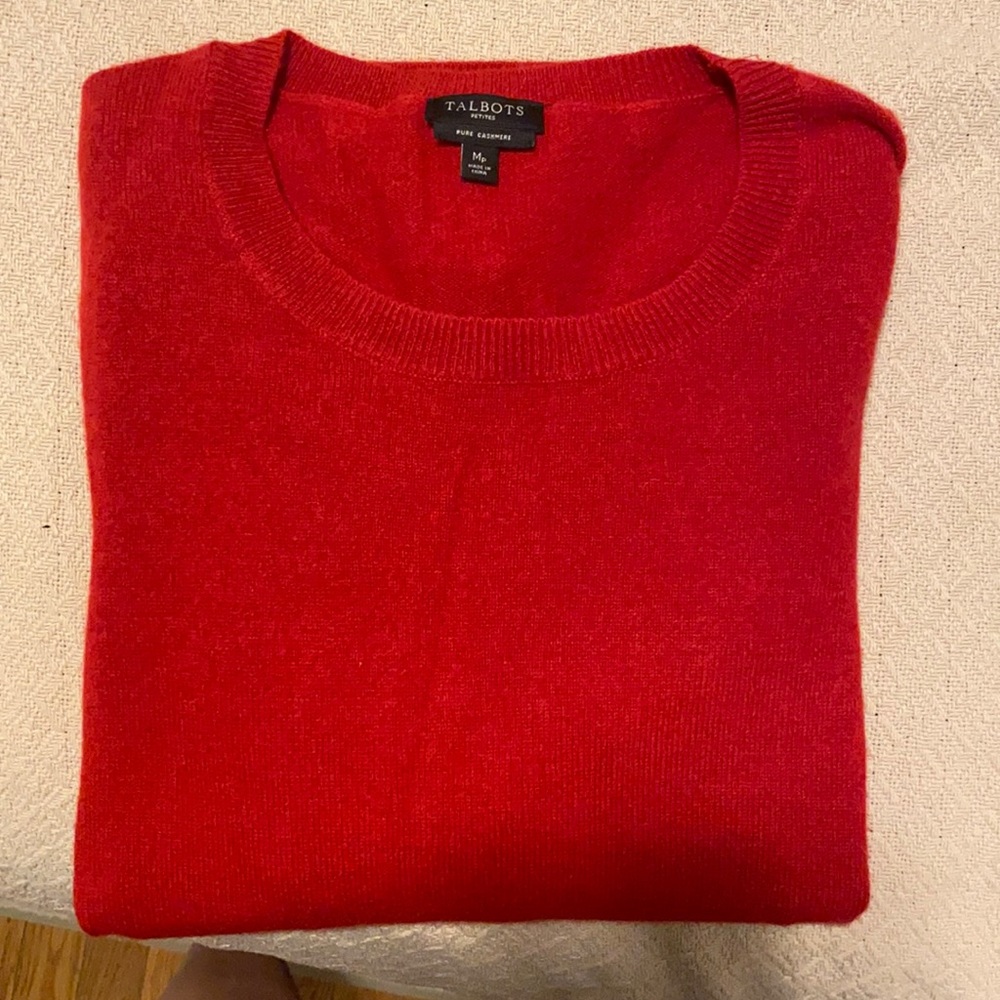 Cashmere sweater